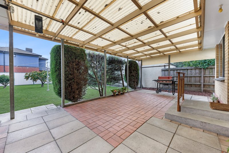 Photo - 21 Vincent Street, Mulgrave VIC 3170 - Image 9