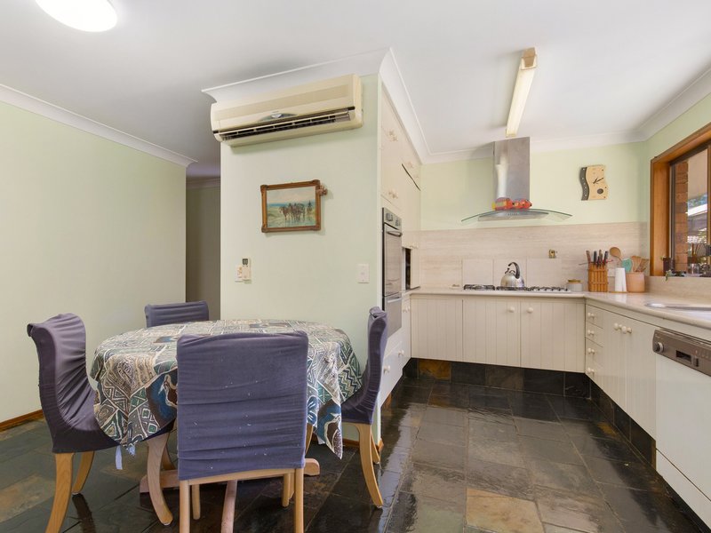 Photo - 21 Viscount Drive, Tallai QLD 4213 - Image 6