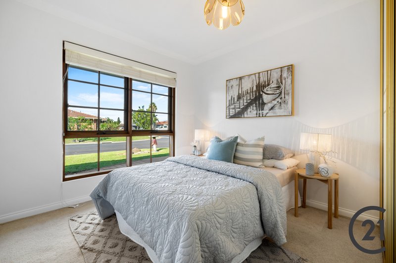 Photo - 2/1 Waikiki Court, West Lakes SA 5021 - Image 4
