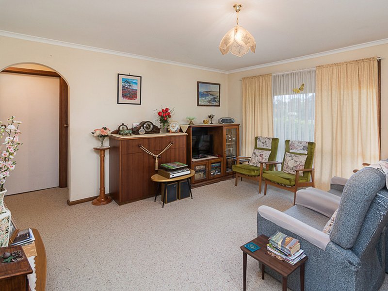 Photo - 21 Watson Street, Milang SA 5256 - Image 3