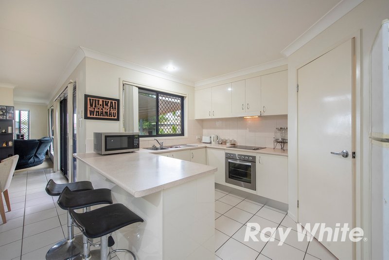 Photo - 21 Webcke Avenue, Crestmead QLD 4132 - Image 2