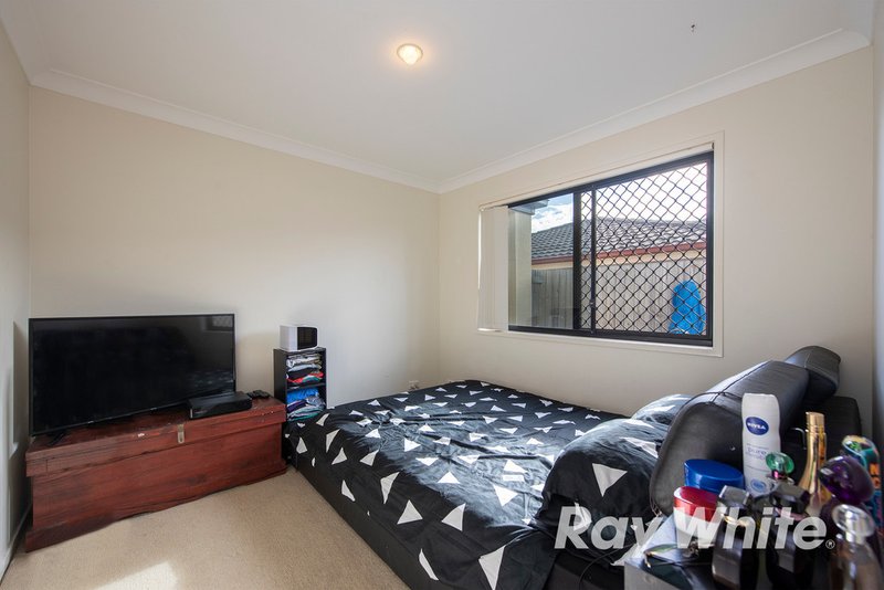 Photo - 21 Webcke Avenue, Crestmead QLD 4132 - Image 5