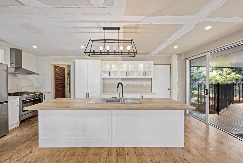 Photo - 21 Wentworth Avenue, Molendinar QLD 4214 - Image 5