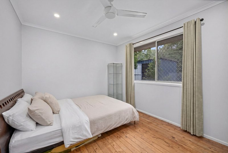 Photo - 21 Wentworth Avenue, Molendinar QLD 4214 - Image 7