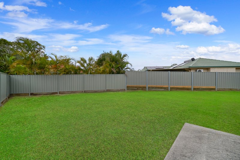 Photo - 21 Wentworth Place, Narangba QLD 4504 - Image 13