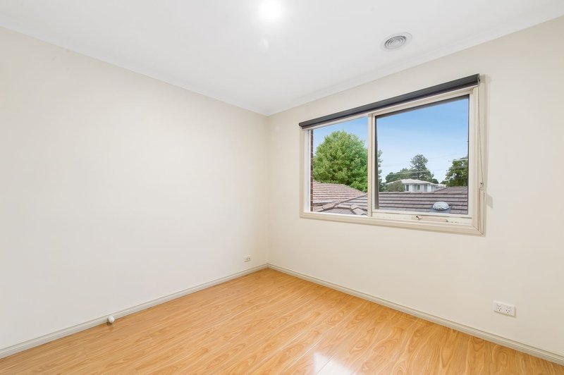 Photo - 2/1 West Street, Nunawading VIC 3131 - Image 9