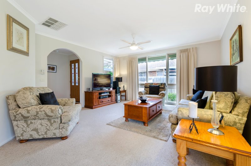 Photo - 21 Westburn Grove, Scoresby VIC 3179 - Image 4