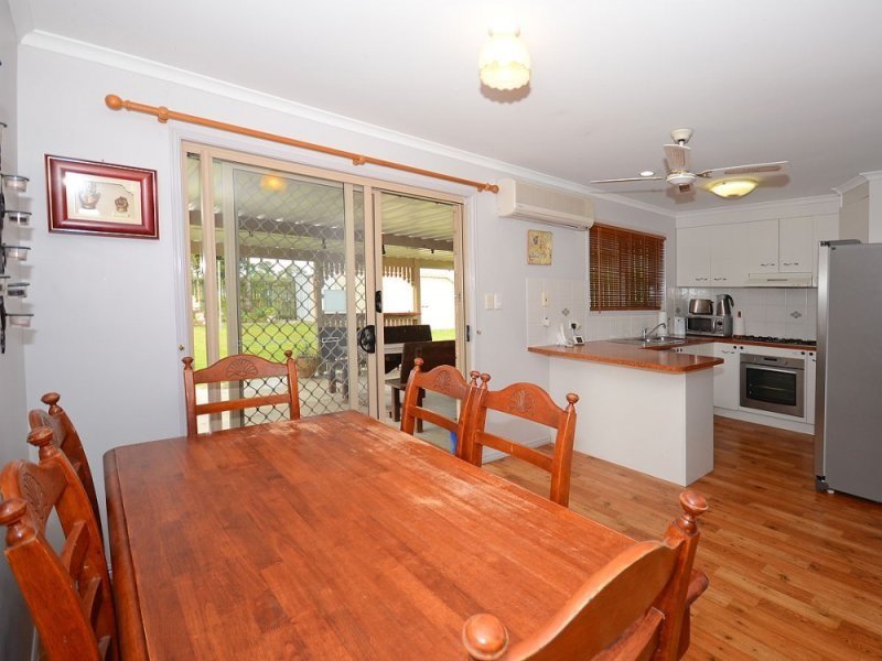 Photo - 21 Wide Bay Drive, Eli Waters QLD 4655 - Image 3