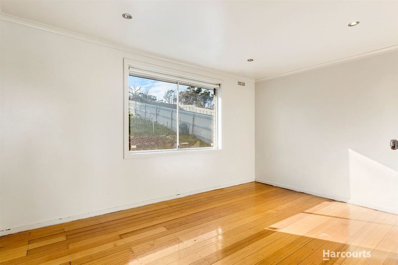 Photo - 21 Wildor Crescent, Ravenswood TAS 7250 - Image 7