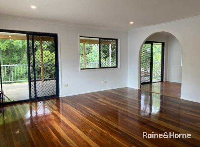 Photo - 21 Wilkie Street, Redland Bay QLD 4165 - Image 2