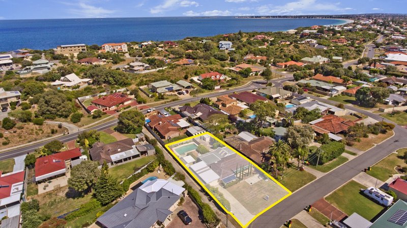 21 Willis Street, Warnbro WA 6169