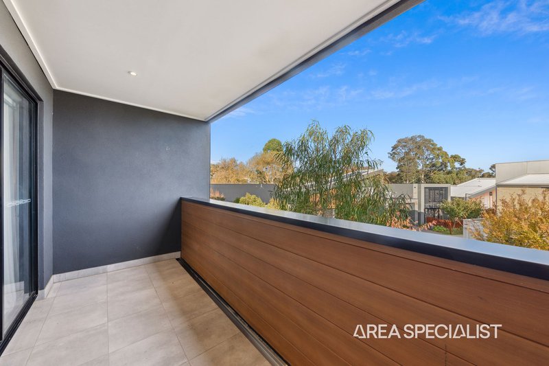 Photo - 21 Willowdene Way, Berwick VIC 3806 - Image 17