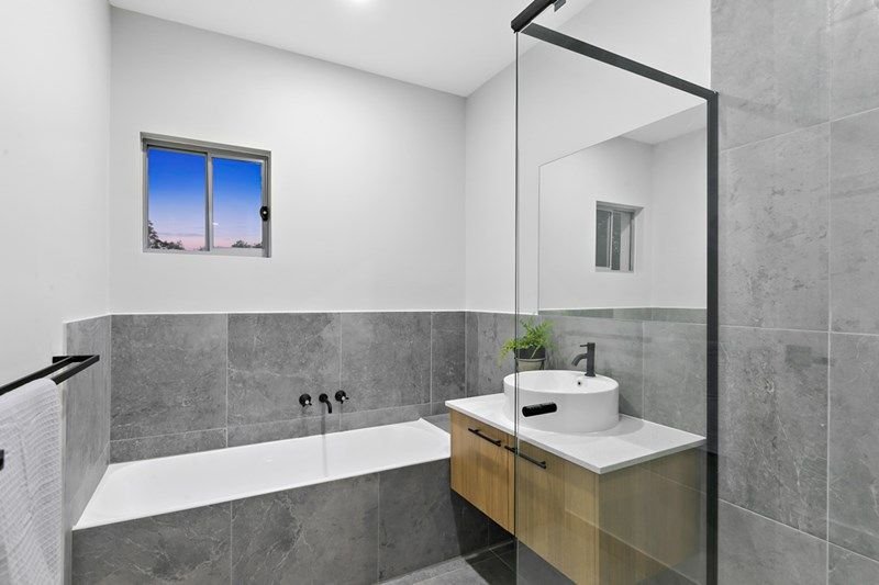 Photo - 21 Willowie Crescent, Capalaba QLD 4157 - Image 23