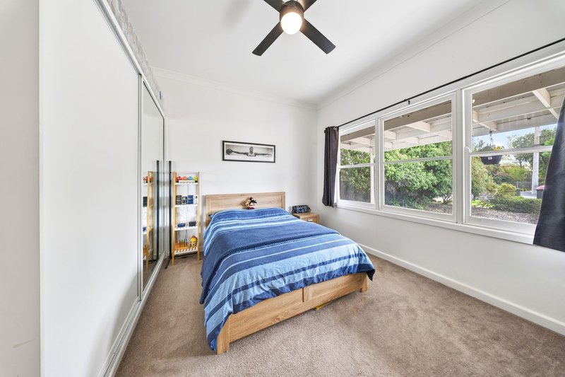 Photo - 21 Wilmoth Avenue, Horsham VIC 3400 - Image 9