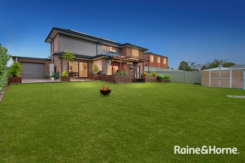 Photo - 21 Wiltshire Avenue, Cranbourne East VIC 3977 - Image 15