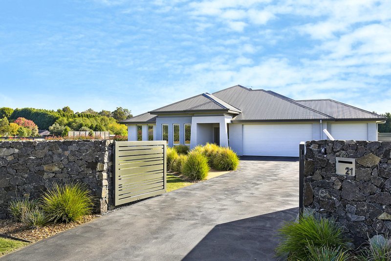 21 Windsor Crescent, Moss Vale NSW 2577