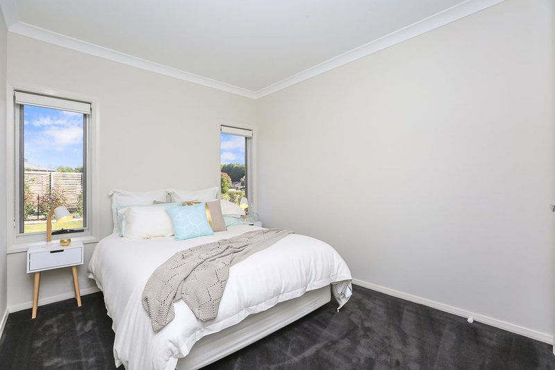 Photo - 21 Windsor Crescent, Moss Vale NSW 2577 - Image 3