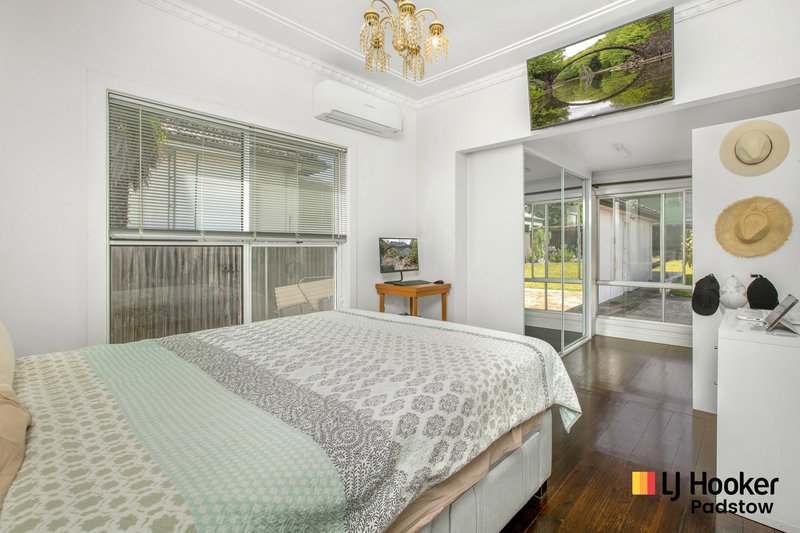 Photo - 21 Windsor Road, Padstow NSW 2211 - Image 6