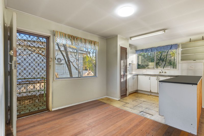 Photo - 21 Windsor Street, Slacks Creek QLD 4127 - Image 7