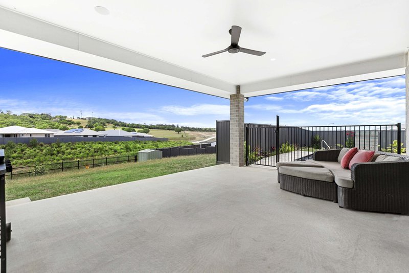 Photo - 21 Wintergreen Court, Nikenbah QLD 4655 - Image 22