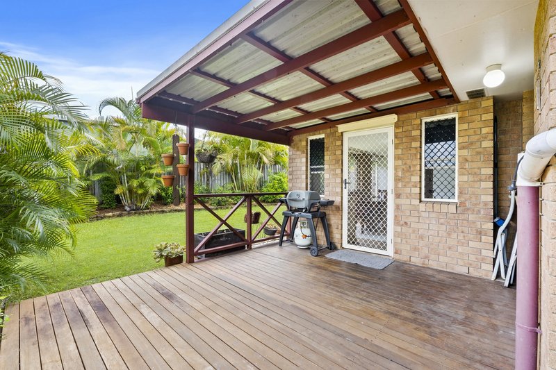 Photo - 2/1 Wirth Terrace, Highland Park QLD 4211 - Image 4