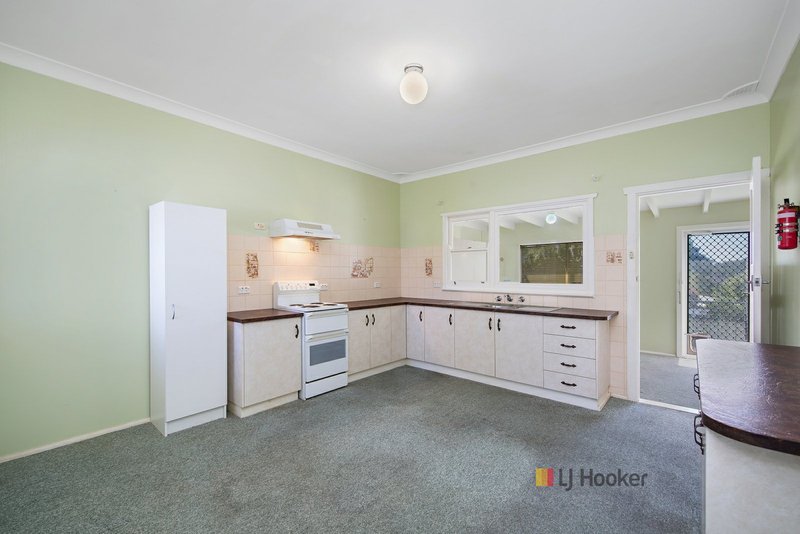 Photo - 21 Woodlawn Drive, Budgewoi NSW 2262 - Image 3