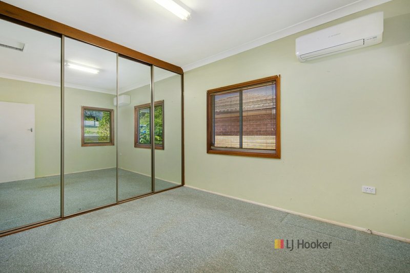 Photo - 21 Woodlawn Drive, Budgewoi NSW 2262 - Image 5