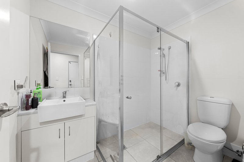 Photo - 21 Woodroffe Crescent, Redbank Plains QLD 4301 - Image 14