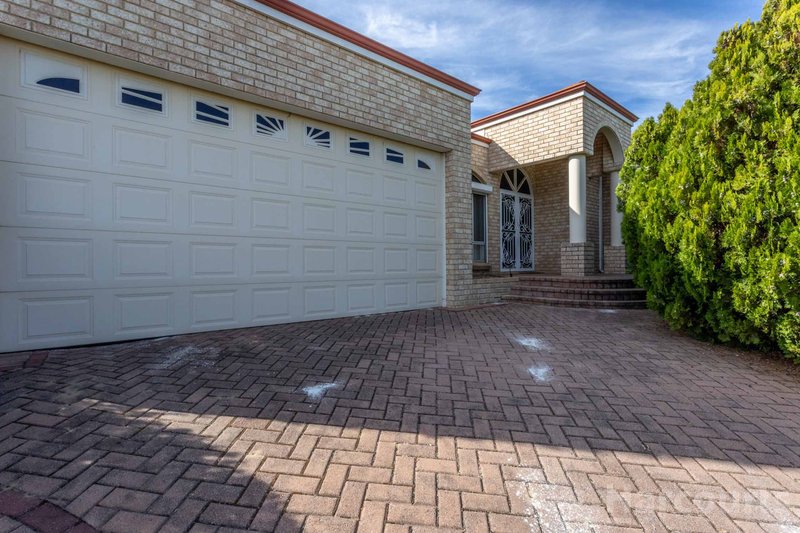 Photo - 21 Woolmers Loop, Landsdale WA 6065 - Image 35