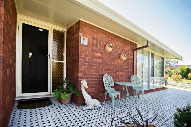 Photo - 21 Wootton Crescent, Taree NSW 2430 - Image 3