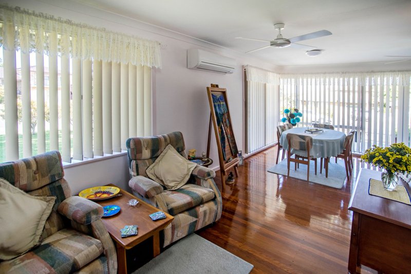 Photo - 21 Wootton Crescent, Taree NSW 2430 - Image 7