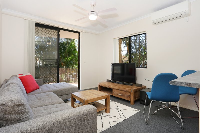 Photo - 2/10-12 Bath Street, Labrador QLD 4215 - Image 17