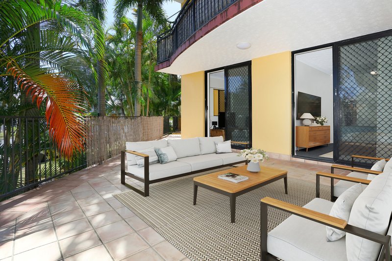 Photo - 2/10-12 Bath Street, Labrador QLD 4215 - Image 18
