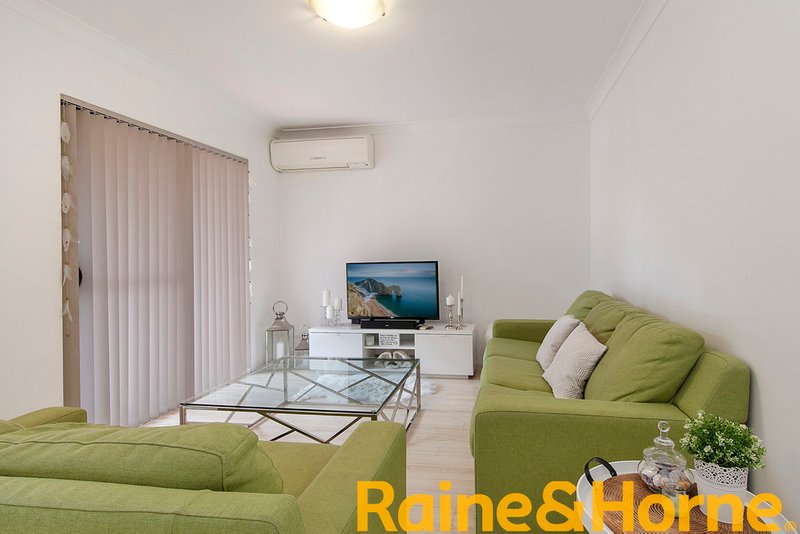 Photo - 2/10-12 Tindall Avenue, Liverpool NSW 2170 - Image 4