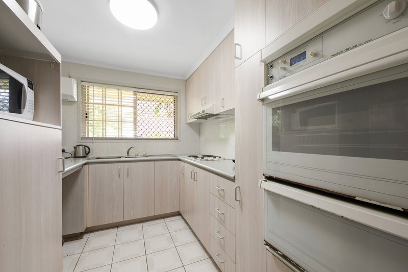 Photo - 2/10-14 Greenlanes Road, Ashgrove QLD 4060 - Image 4