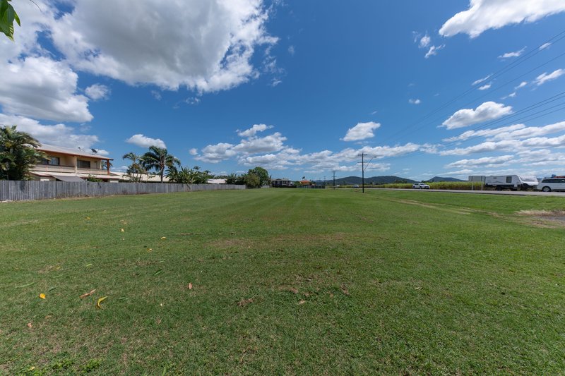 Photo - 210-214 Bruce Highway, Proserpine QLD 4800 - Image 7