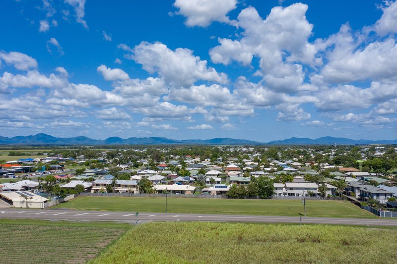 Photo - 210-214 Bruce Highway, Proserpine QLD 4800 - Image 13