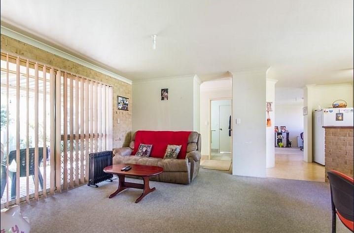 Photo - 2/10 Adana Street, Mandurah WA 6210 - Image 4