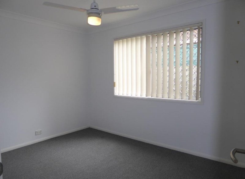 Photo - 2/10 Annette Court, Labrador QLD 4215 - Image 7