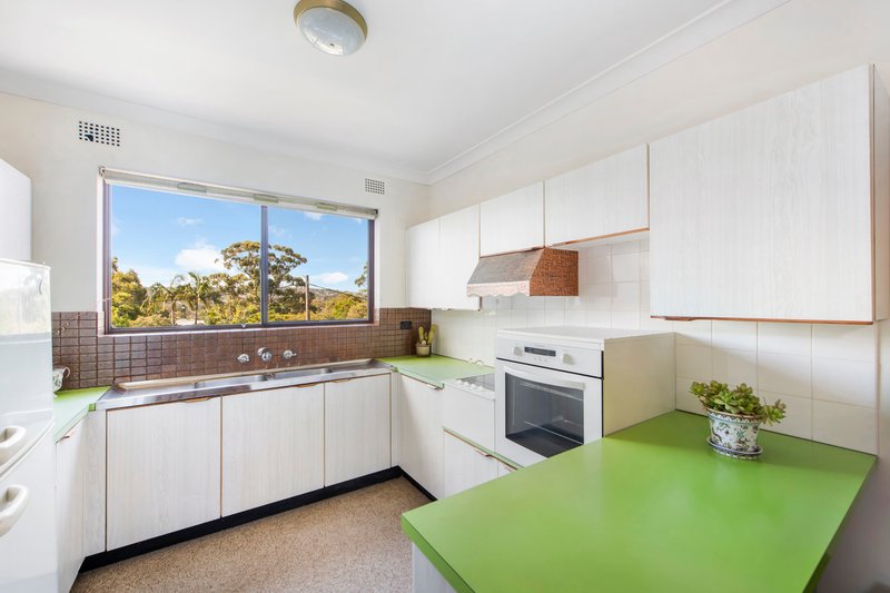 Photo - 2/10 Arthur Street, Dee Why NSW 2099 - Image 7