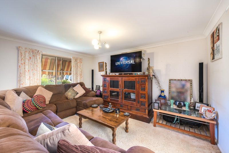 Photo - 2/10 Ash Court, Arundel QLD 4214 - Image 3