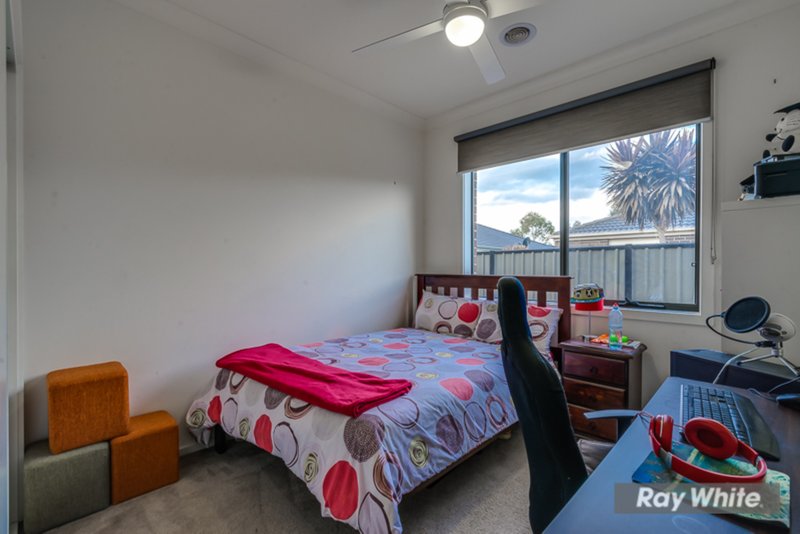 Photo - 2/10 Bonita Avenue, Tarneit VIC 3029 - Image 13