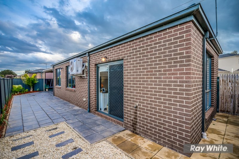 Photo - 2/10 Bonita Avenue, Tarneit VIC 3029 - Image 14