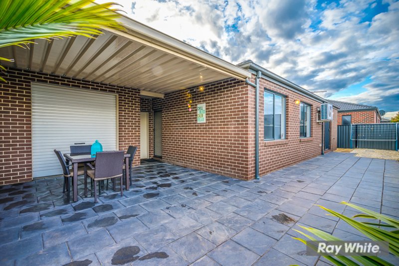 Photo - 2/10 Bonita Avenue, Tarneit VIC 3029 - Image 16