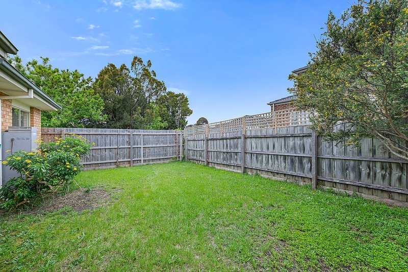 Photo - 2/10 Boyanna Road, Glen Waverley VIC 3150 - Image 8