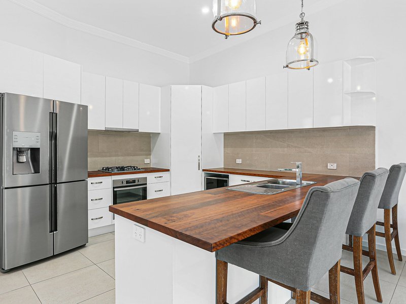 Photo - 2/10 Boyd Street, Woorim QLD 4507 - Image 7