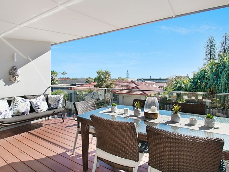 Photo - 2/10 Byron Street, Lennox Head NSW 2478 - Image 7