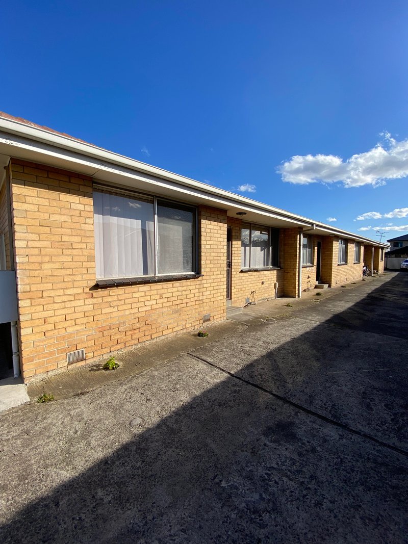 2/10 Canberra Avenue, Dandenong VIC 3175