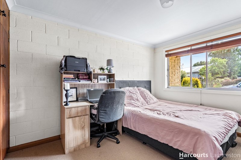 Photo - 2/10 Chant Street, East Launceston TAS 7250 - Image 7