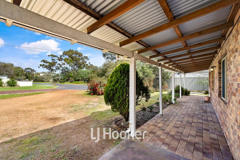 Photo - 2/10 Crosby Close, Dunsborough WA 6281 - Image 16